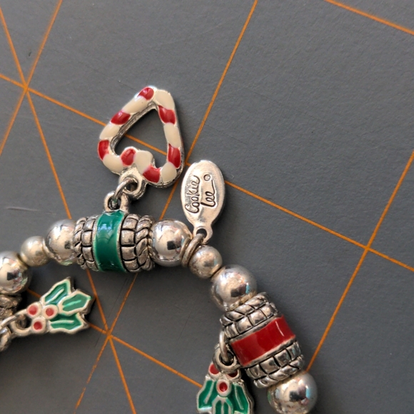 Cookie Lee holiday charm bracelet - Picture 1 of 2